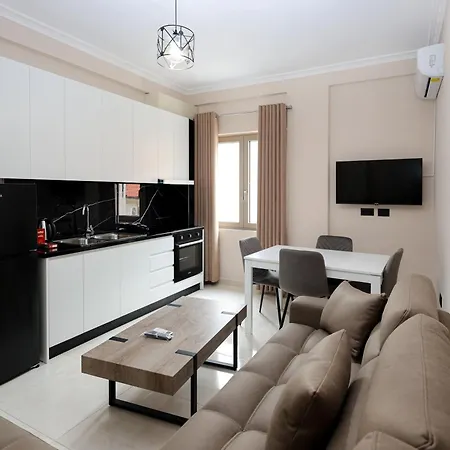 Saliasi Hotel&apartament *