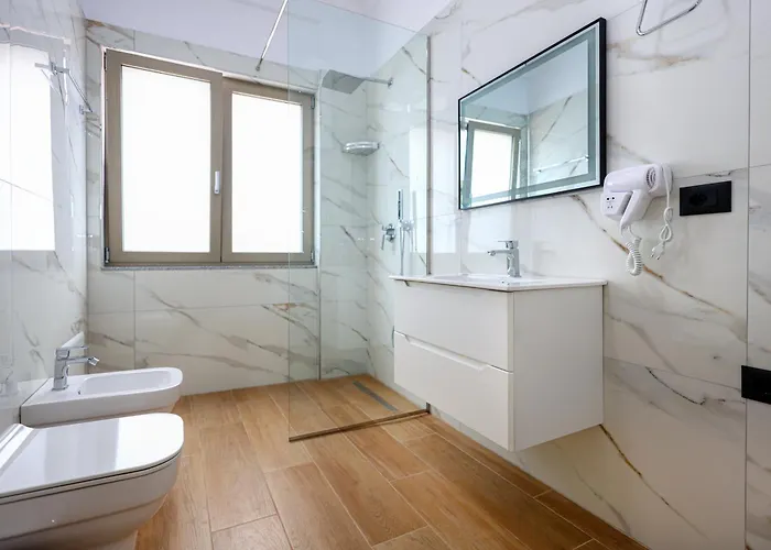 Saliasi Hotel&apartament *